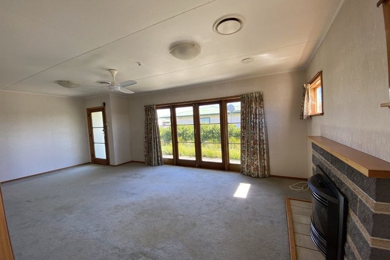 Photo of property in 12 Palmerston Road, Havelock North, 4130