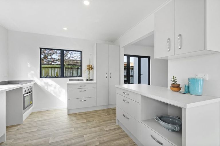 Photo of property in 36 Nottingham Drive, Hamilton East, Hamilton, 3216