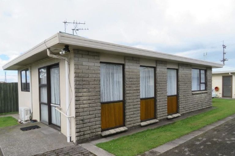 Photo of property in 1/168 Juliet Street, Stratford, 4332