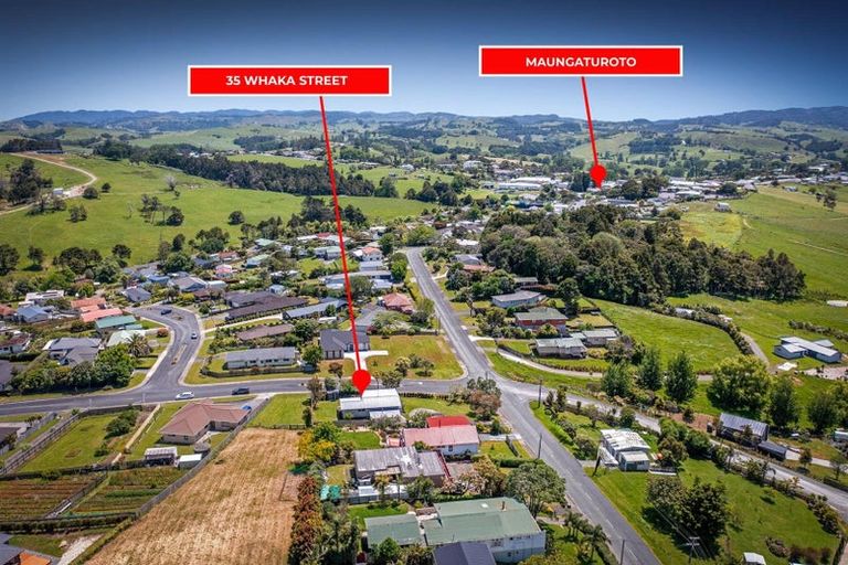 Photo of property in 35 Whaka Street, Maungaturoto, 0520