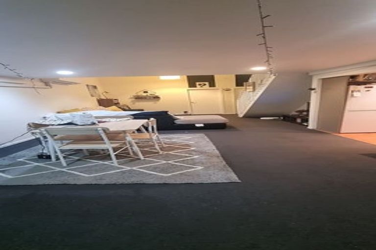 Photo of property in 8/408 The Esplanade, Island Bay, Wellington, 6023