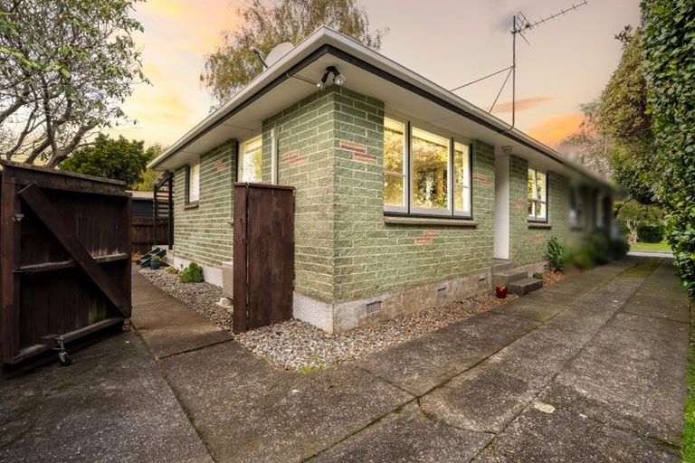 Photo of property in 2/119 Clouston Park Road, Clouston Park, Upper Hutt, 5018