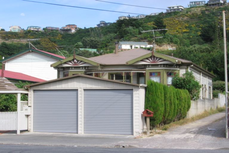 Photo of property in 48 Derwent Street, Island Bay, Wellington, 6023