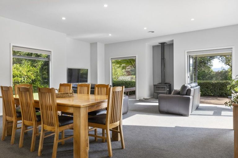 Photo of property in 60 Dalmore Way, Acacia Bay, Taupo, 3385