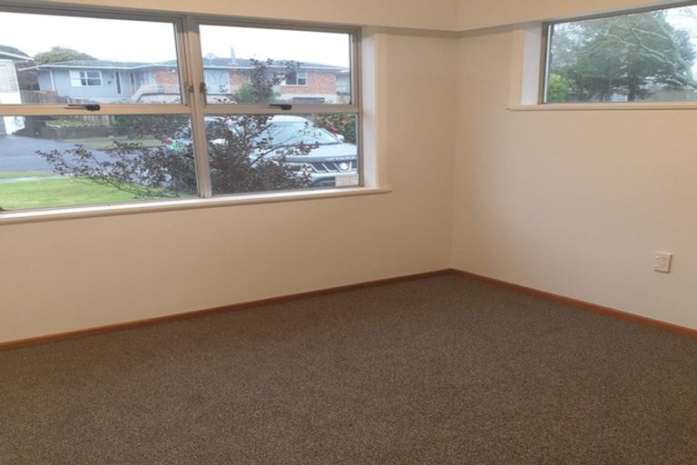 Photo of property in 28 Morrow Terrace, Pukekohe, 2120
