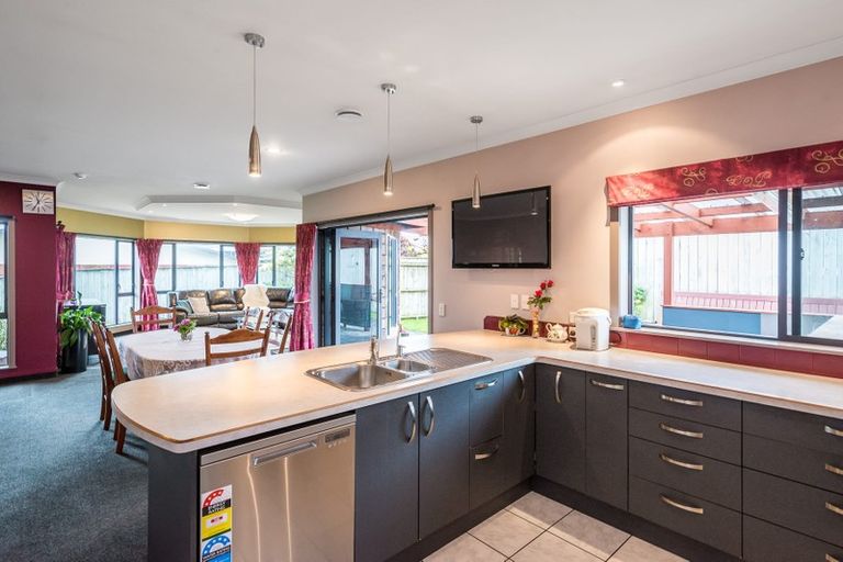 Photo of property in 5 Roseash Lane, Levin, 5510