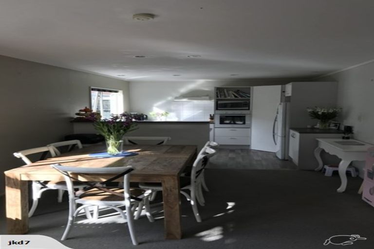 Photo of property in 1/44 Nile Road, Milford, Auckland, 0620