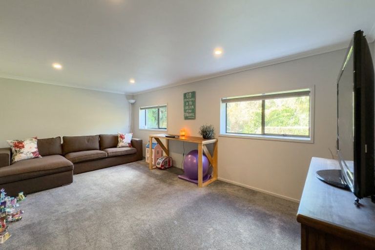 Photo of property in 11 Mangotahi Road, Thames, 3577
