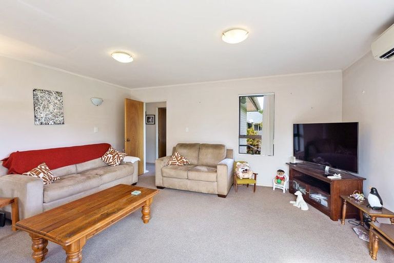 Photo of property in 28 Weggery Drive, Waikanae Beach, Waikanae, 5036