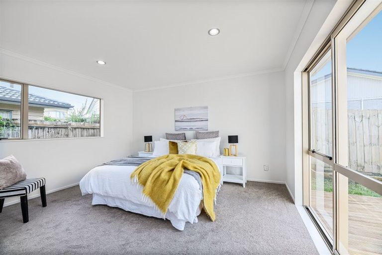 Photo of property in 74 Clover Drive, Henderson, Auckland, 0610