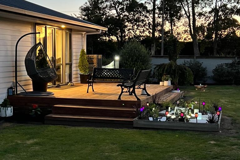 Photo of property in 28 Railway Terrace East, Glentunnel, Sheffield, 7673