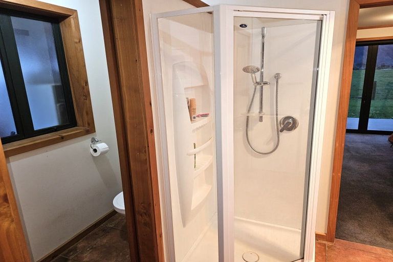 Photo of property in 72 Hotham Street, Murchison, 7007