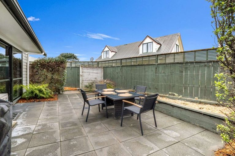 Photo of property in 34 Dahlstrom Grove, Kelvin Grove, Palmerston North, 4414