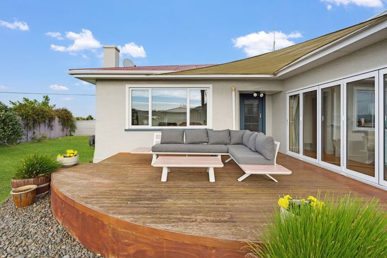Photo of property in 194 Parsons Street, Tawhero, Whanganui, 4501