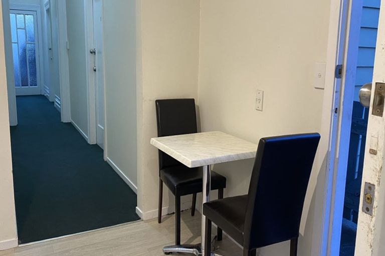 Photo of property in 2 West Terrace, Picton, 7220
