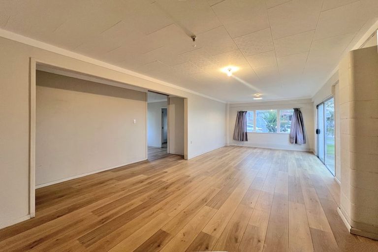 Photo of property in 66 O'halloran Road, Howick, Auckland, 2014