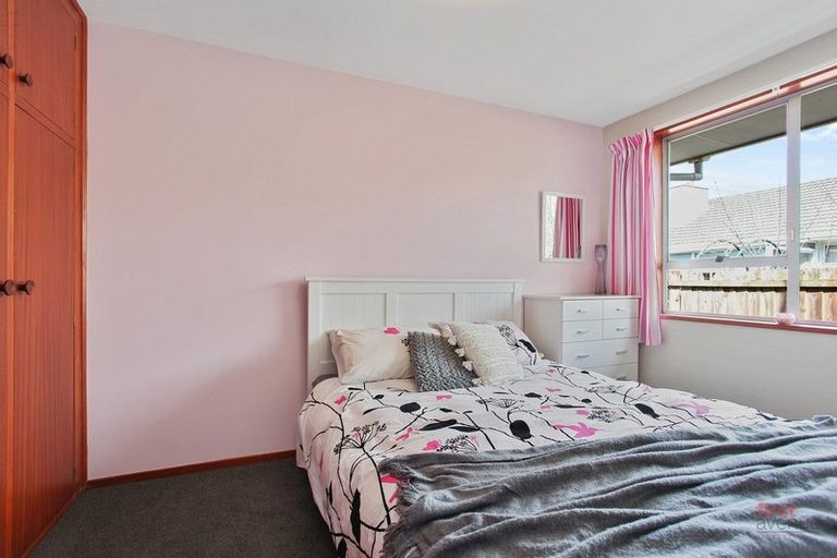 Photo of property in 85 Cutts Road, Russley, Christchurch, 8042