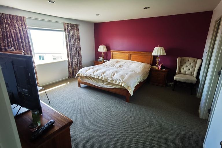 Photo of property in 72 Oakway Drive, Schnapper Rock, Auckland, 0632