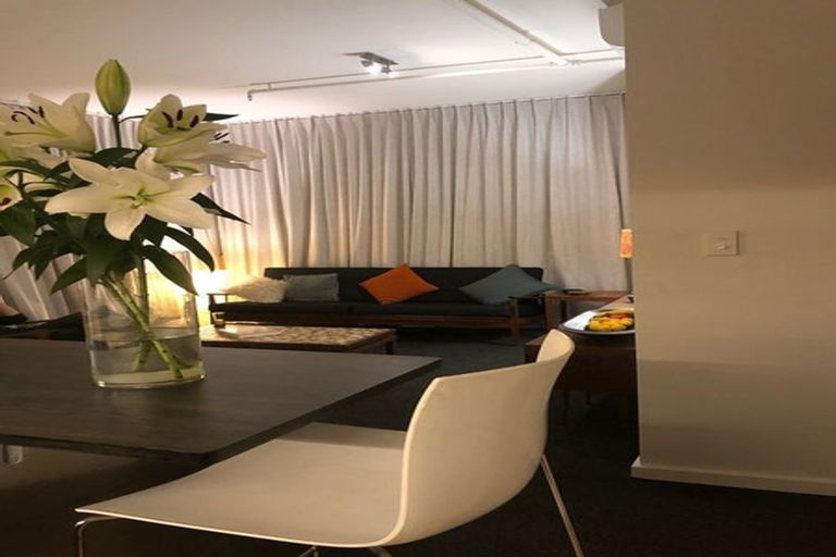 Photo of property in Rostrevor House, 7/130a Vivian Street, Te Aro, Wellington, 6011