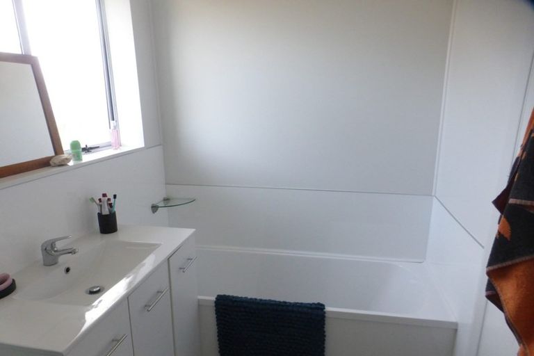 Photo of property in 21 Bethel Crescent, Bishopdale, Christchurch, 8053