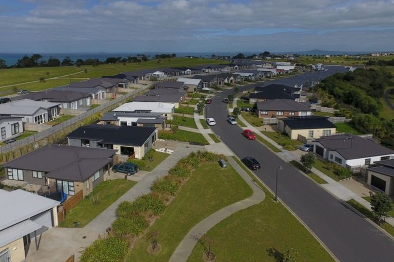 Photo of property in 66 Cape Cod Drive, Gulf Harbour, Whangaparaoa, 0930