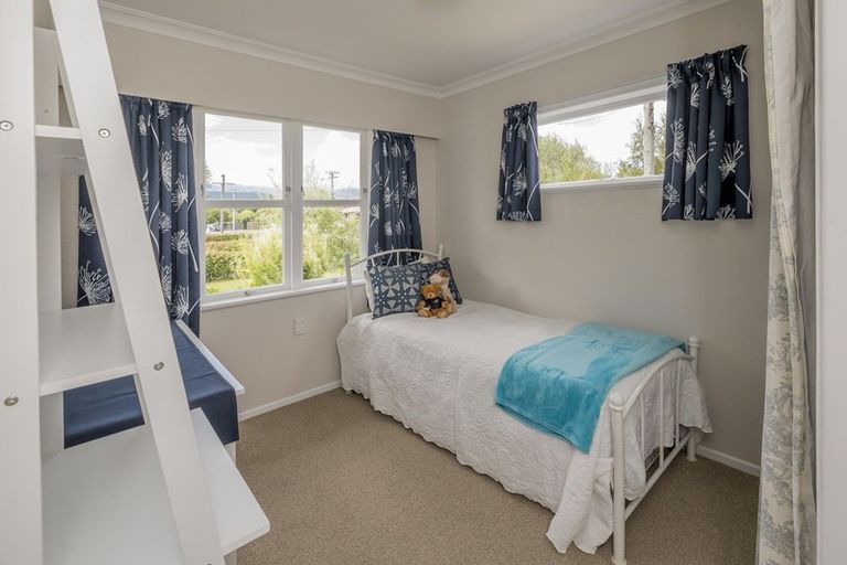Photo of property in 2 Glen Street, Levin, 5510