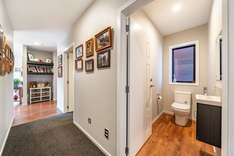 Photo of property in 14 Resolution Drive, Whitby, Porirua, 5024