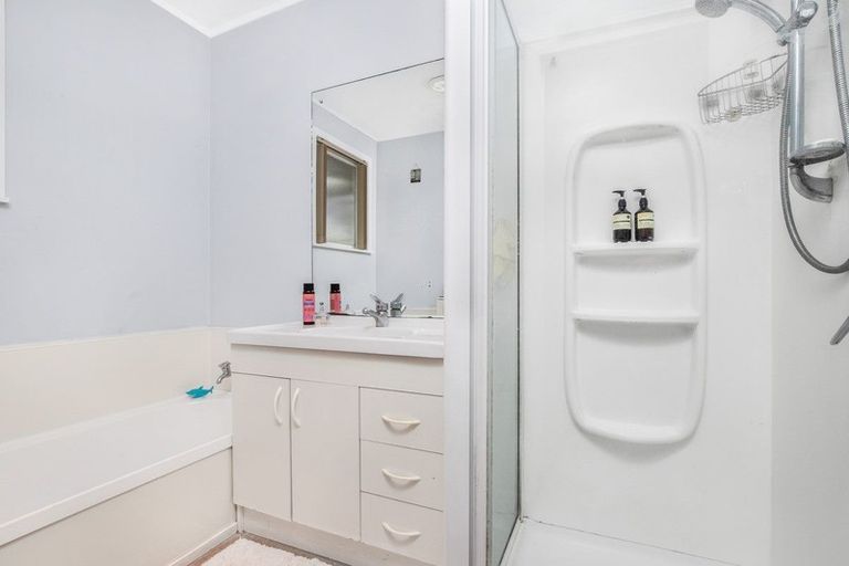 Photo of property in 33 Dagenham Street, Manurewa, Auckland, 2102