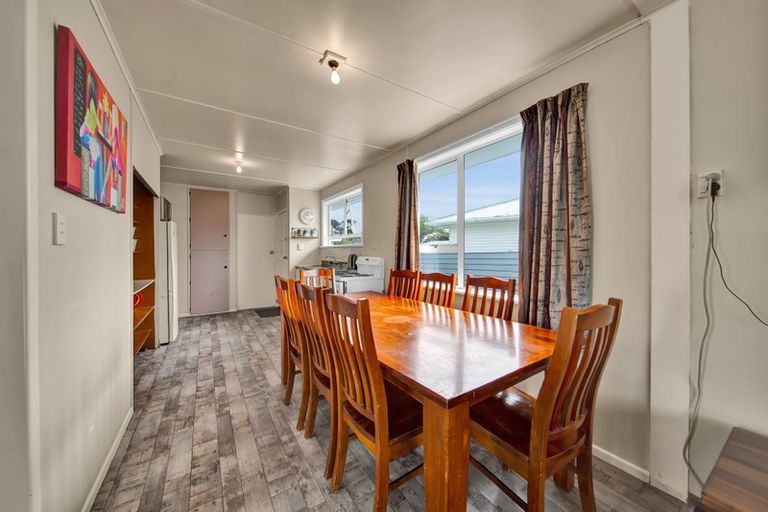 Photo of property in 26 Ramanui Avenue, Hawera, 4610