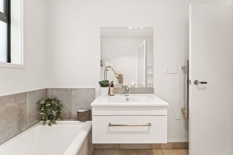 Photo of property in 3 Dunkeld Drive, Papamoa, 3118