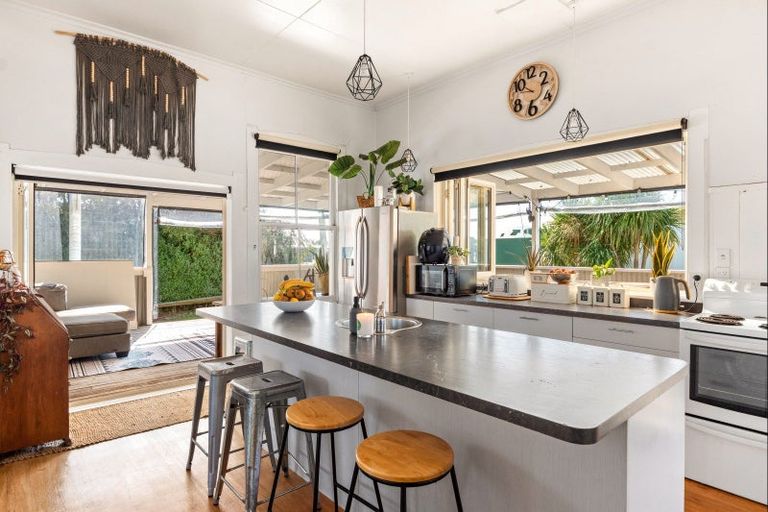 Photo of property in 22a Rangiuia Road, Tolaga Bay, 4077