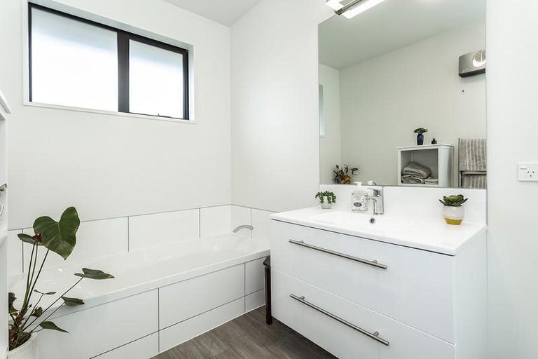 Photo of property in 311 Gladstone Road North, Mosgiel, 9092