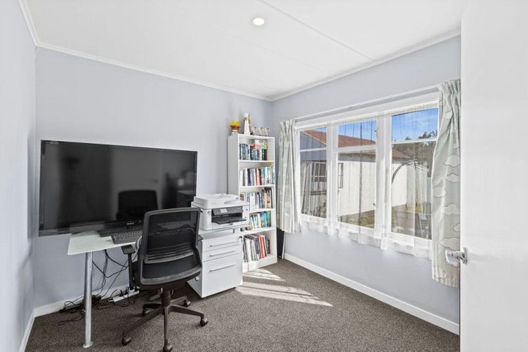 Photo of property in 12 Seddon Street, Aramoho, Whanganui, 4500