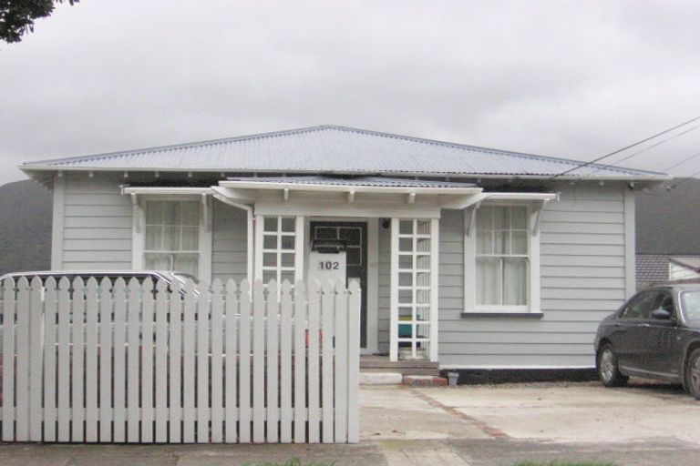 Photo of property in 102a Randwick Road, Moera, Lower Hutt, 5010