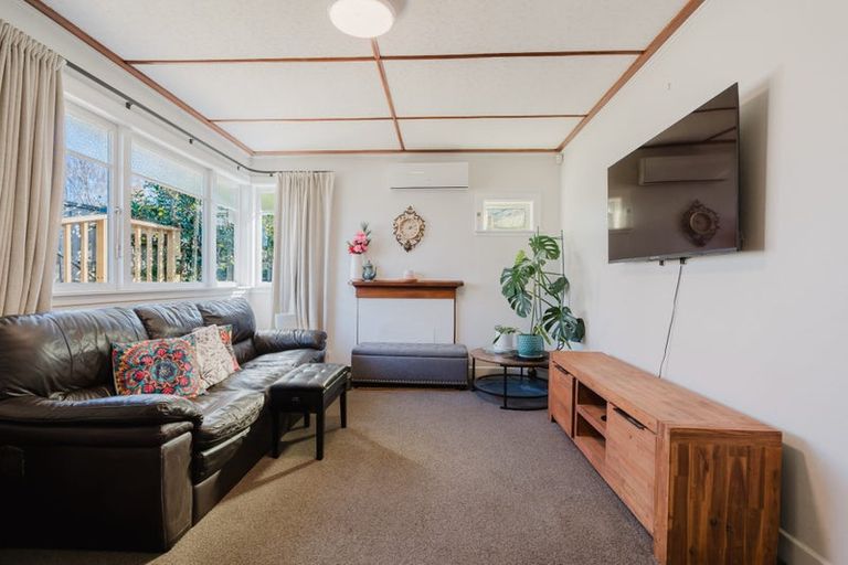 Photo of property in 199 Cambridge Road, Hillcrest, Hamilton, 3216