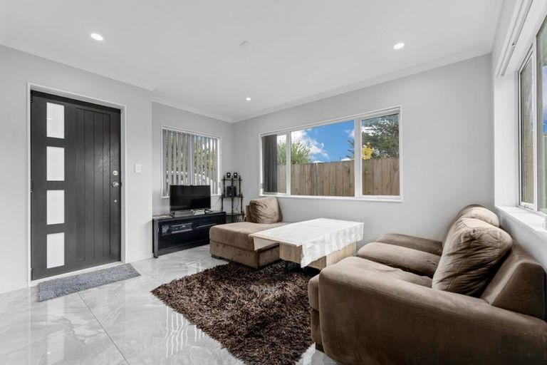 Photo of property in 11 Lochinver Road, Papatoetoe, Auckland, 2025