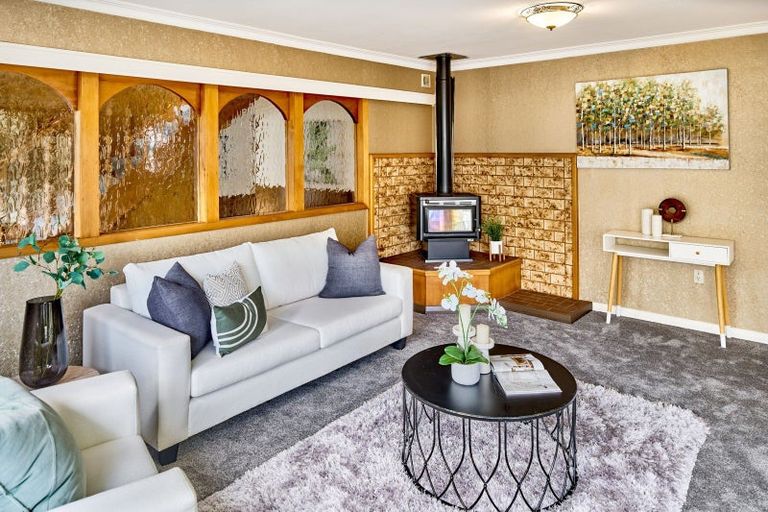 Photo of property in 281 Riverside Drive, Waterloo, Lower Hutt, 5011