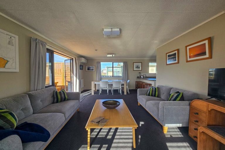 Photo of property in 386 Pukehina Parade, Pukehina, 3189