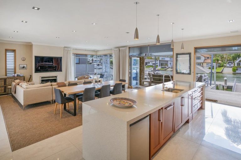 Photo of property in 124 Motu Capri, Pauanui, Hikuai, 3579