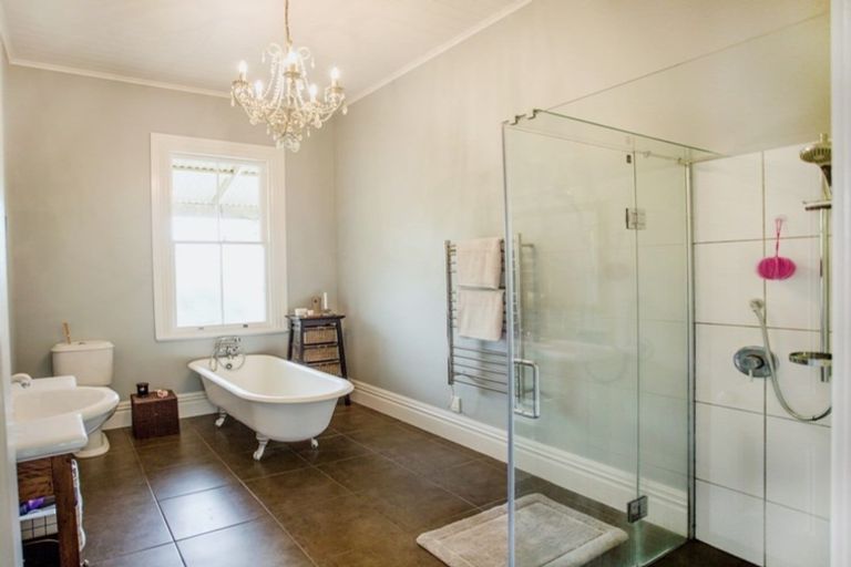 Photo of property in 202 Waitohu Valley Road, Otaki, 5583