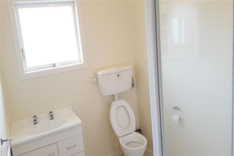 Photo of property in 44 Helvetia Road, Pukekohe, 2120