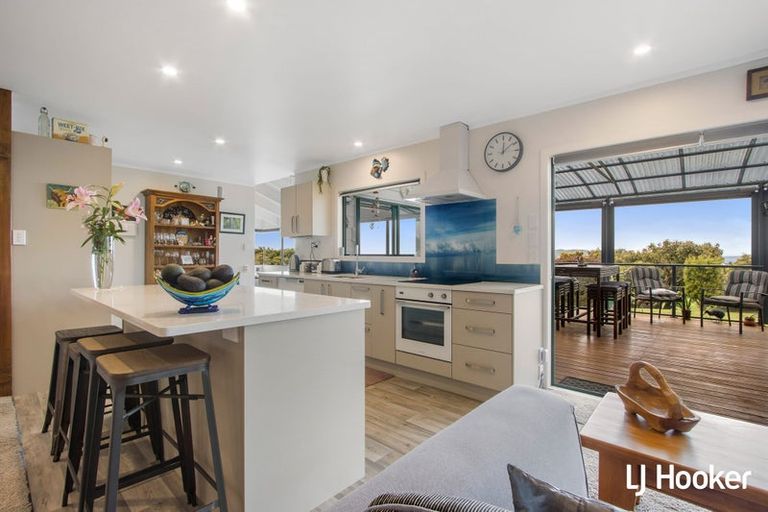 Photo of property in 117 Athenree Road, Athenree, Katikati, 3177