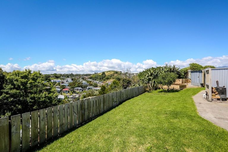 Photo of property in 185 Omata Road, Blagdon, New Plymouth, 4310