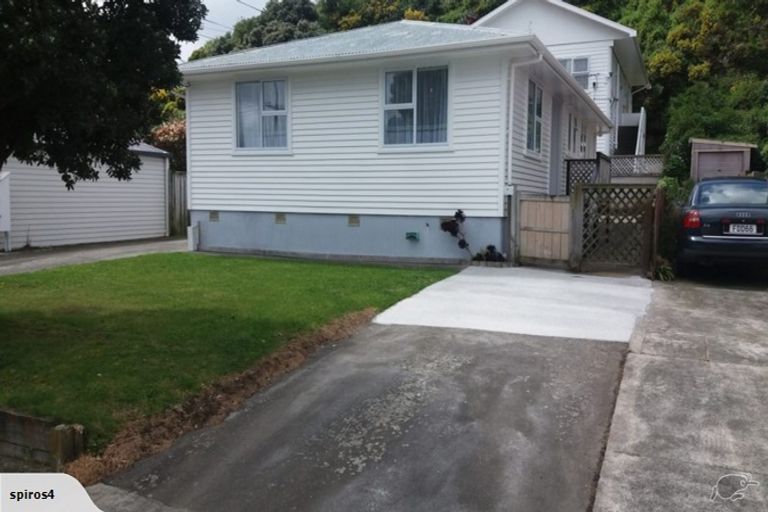 Photo of property in 2/72b Ira Street, Miramar, Wellington, 6022