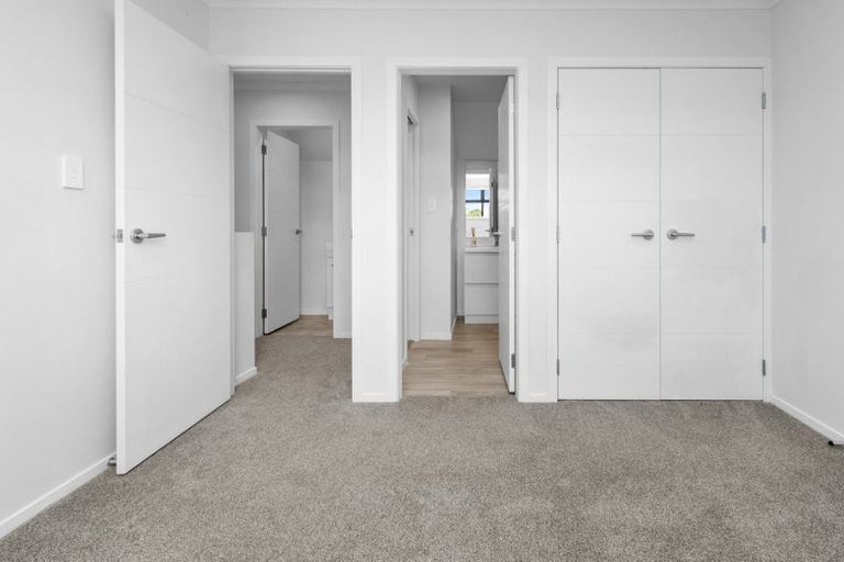 Photo of property in 27u2 Seddon Road, Frankton, Hamilton, 3204