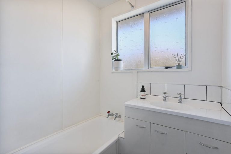 Photo of property in 83c Percival Street, Rangiora, 7400