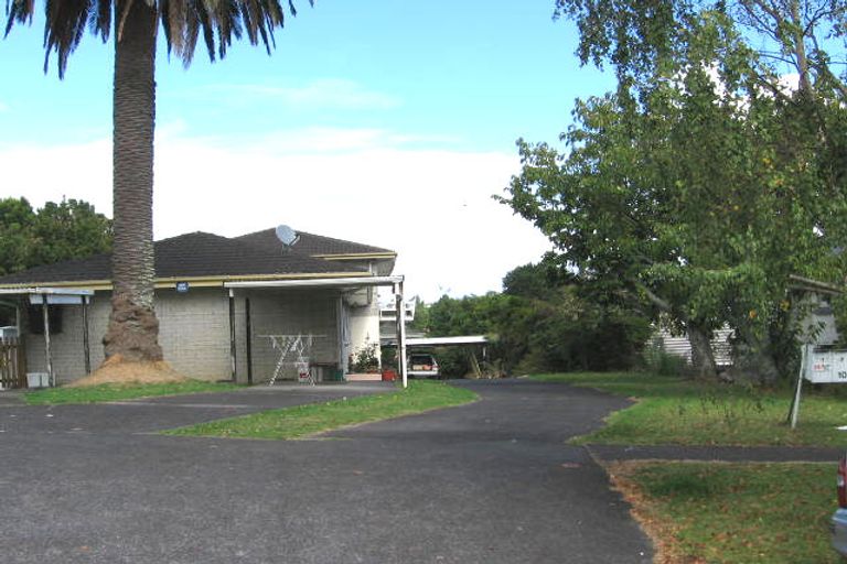 Photo of property in 3/10 Mayville Avenue, New Lynn, Auckland, 0600