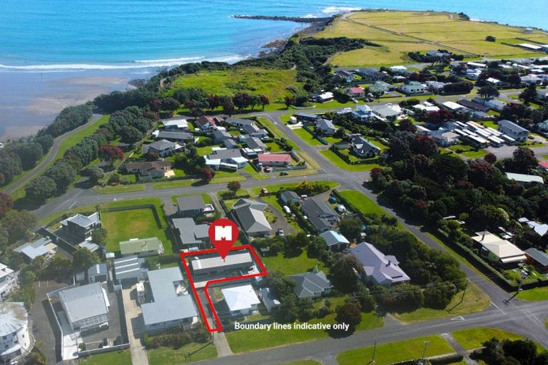 Photo of property in Fox Street, Opunake, 4616