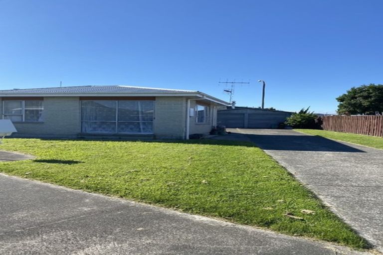 Photo of property in 26 Oxford Street, Taradale, Napier, 4112