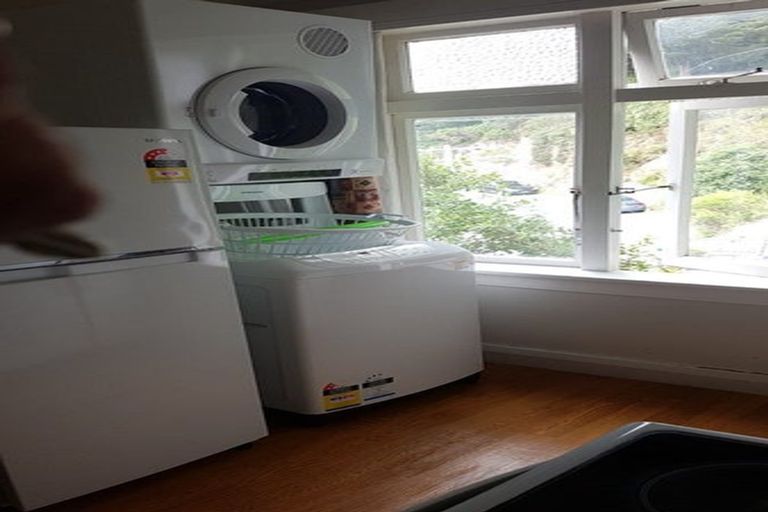 Photo of property in 88 Duncan Terrace, Kilbirnie, Wellington, 6022